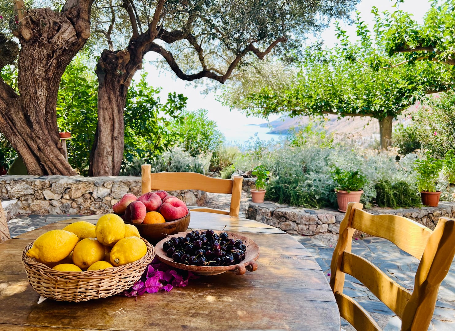 Iyengar-Yoga-Urlaub auf Kreta, Griechenland, mit Victoria Bridges