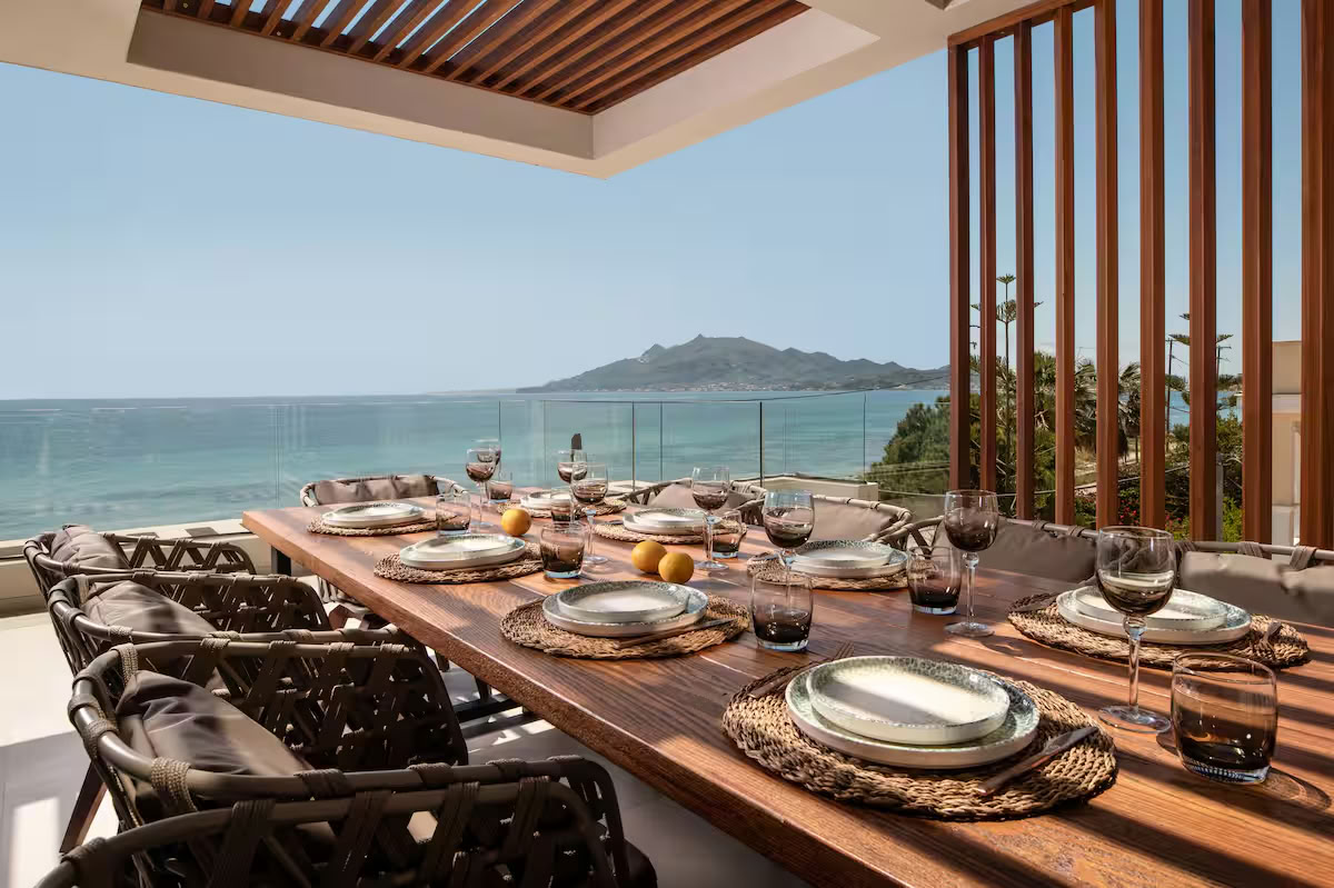24. Okt. Zuhause in Zakynthos