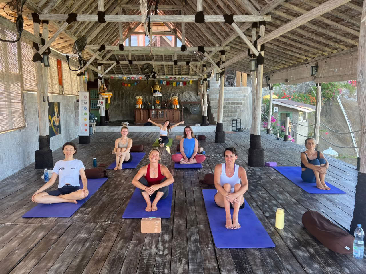 Restoratives Yoga in Lovina