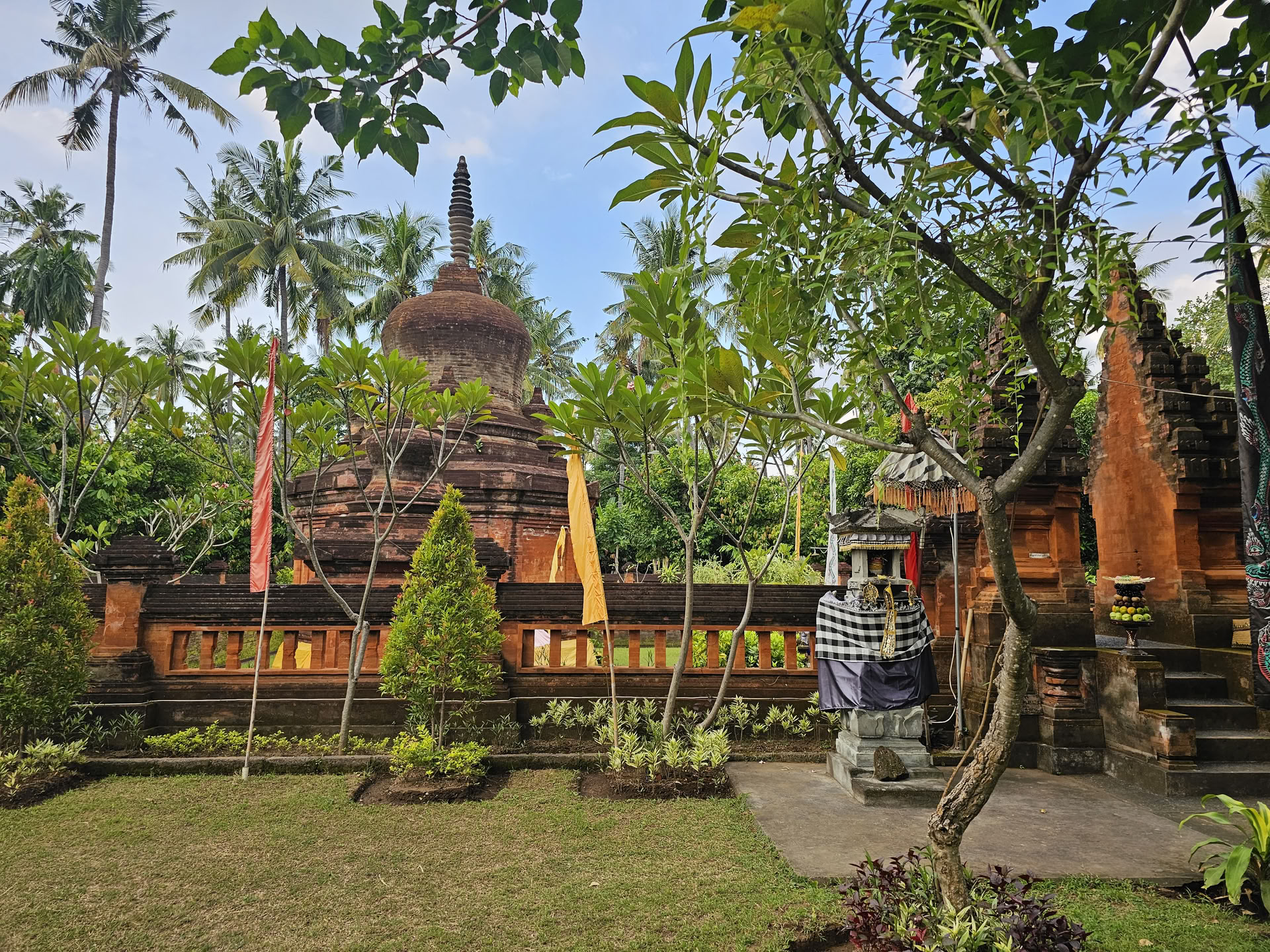 Full Moon Ceremony im Candi Buddha