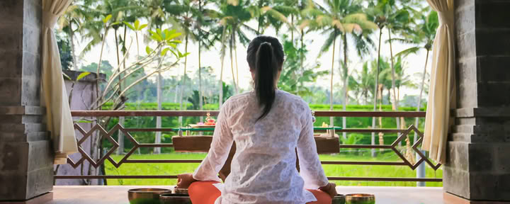 MEDITATIONSSITZUNG