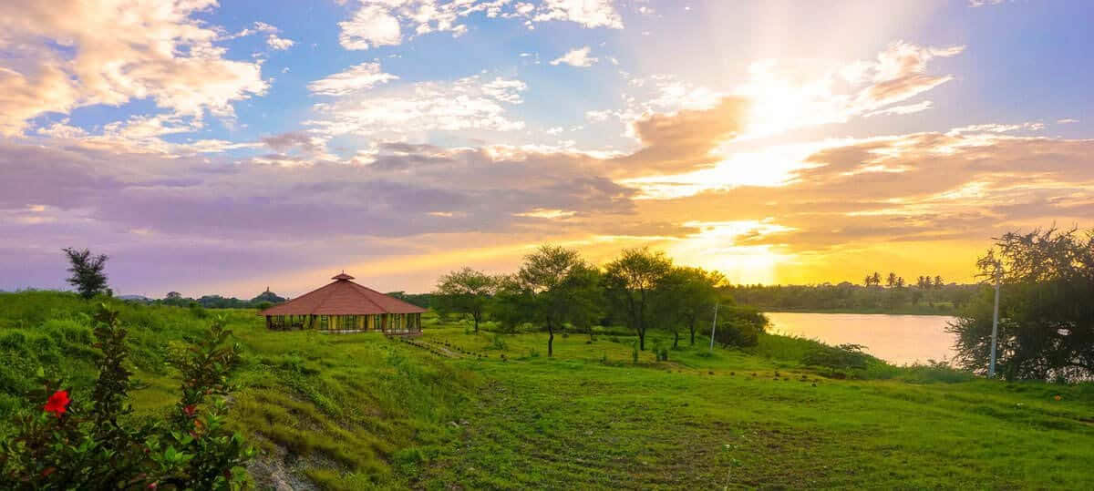 200-Stunden-Yoga-Lehrerausbildung in Indien – 1. September - 29. September 2026