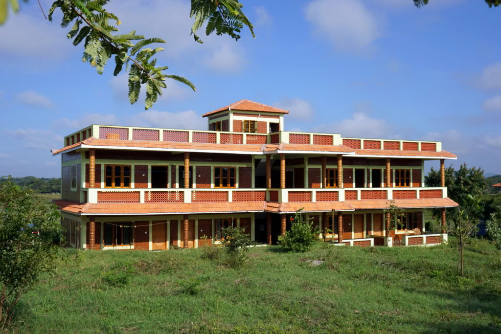 200-Stunden-Yoga-Lehrerausbildung in Indien – 10. Februar - 10. März 2027