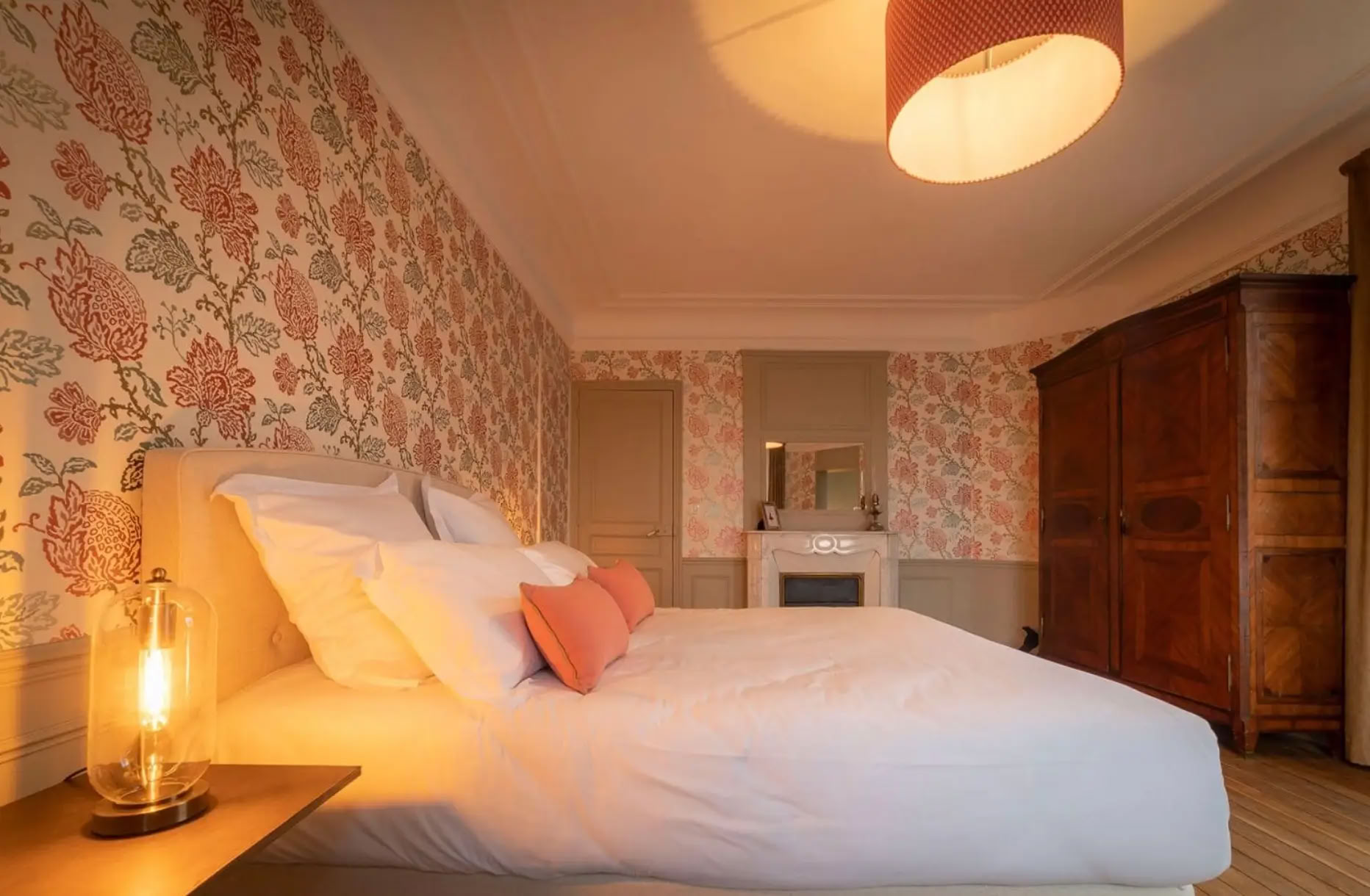 Champagner & Seele: Frauen-Yoga + Champagner-Retreat (Reims, Frankreich)