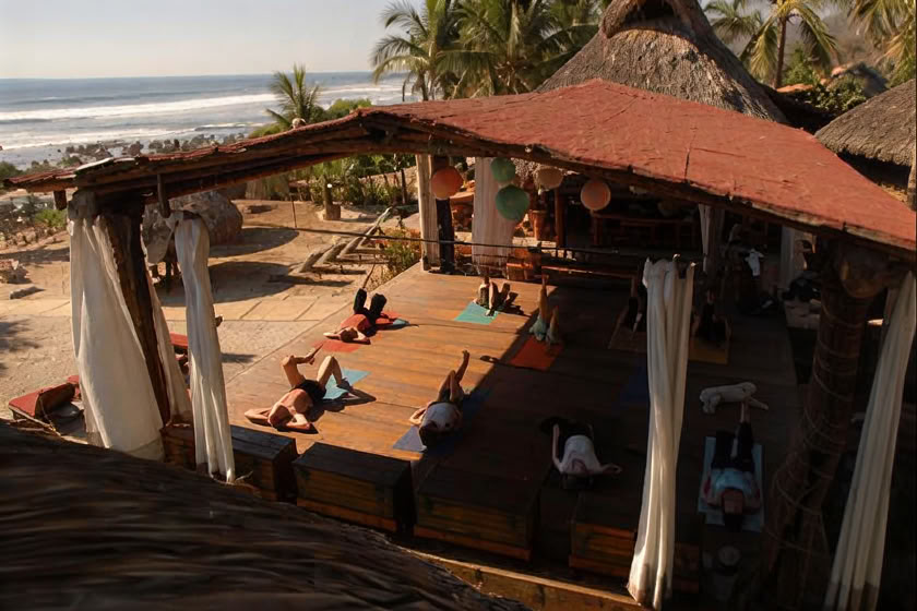 Die 16. jährliche YOGA-Retreat ins Paradies! – 9.–16. Januar – 7 Nächte