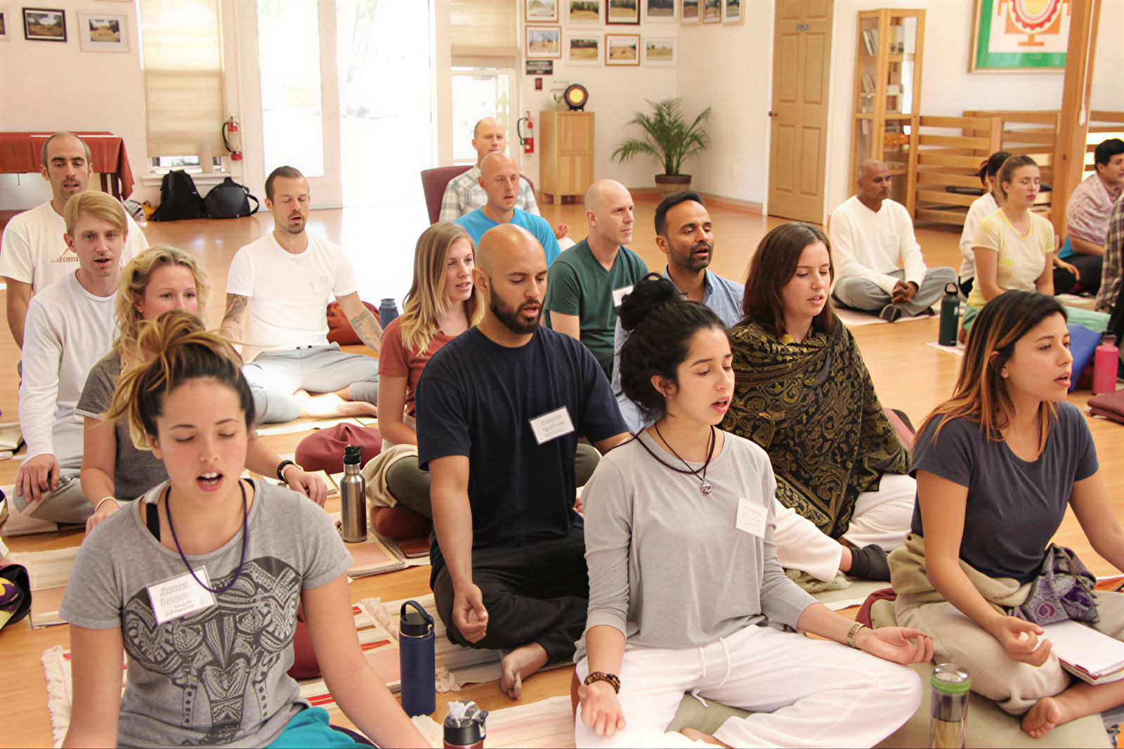 Yoga-Lehrerausbildungskurs – 17. Okt. - 14. Nov.