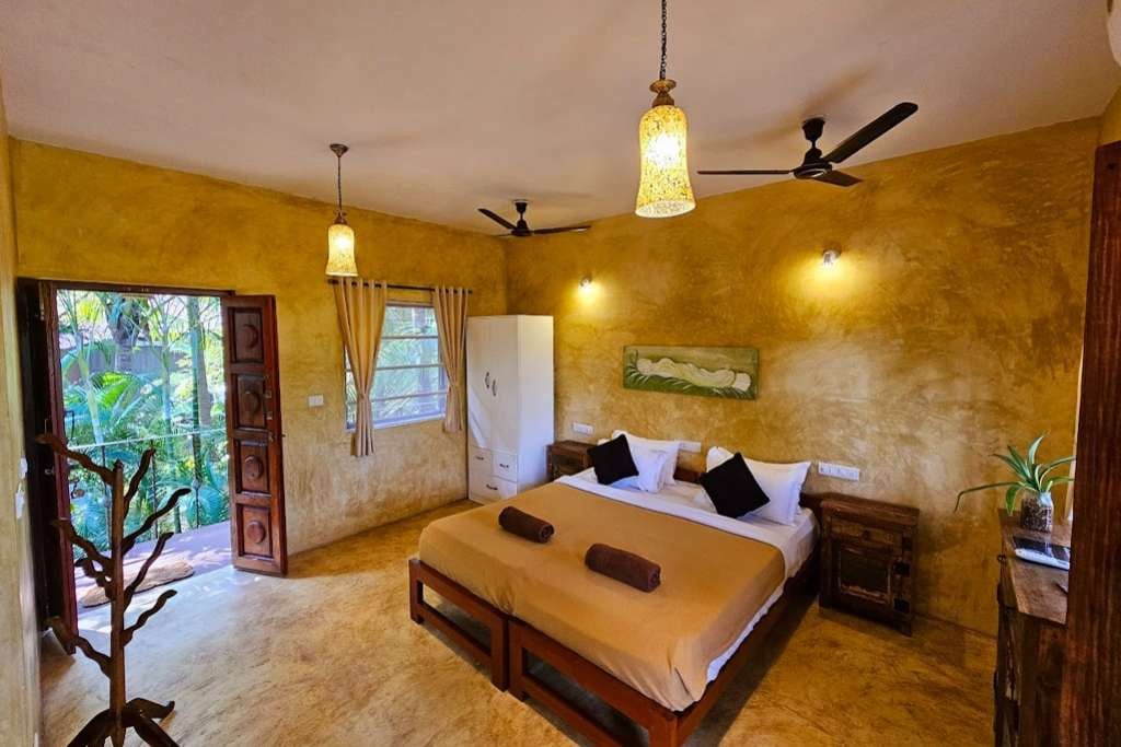 Feuer und Nektar Yoga-Retreat in Goa, Indien