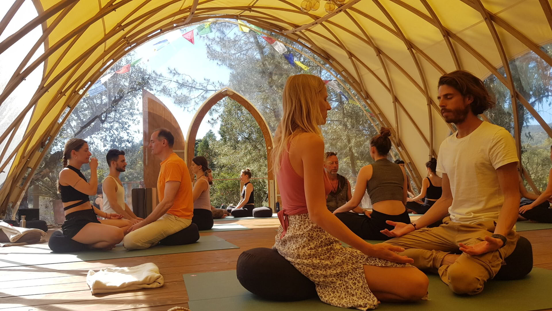 200-Stunden-Yoga-Lehrerausbildung Portugal
