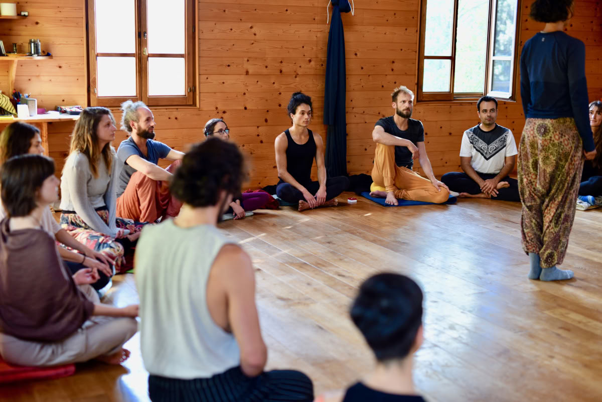 Yoga-Lehrerausbildung in Frankreich – 5. Juni – 26. Juni 2027