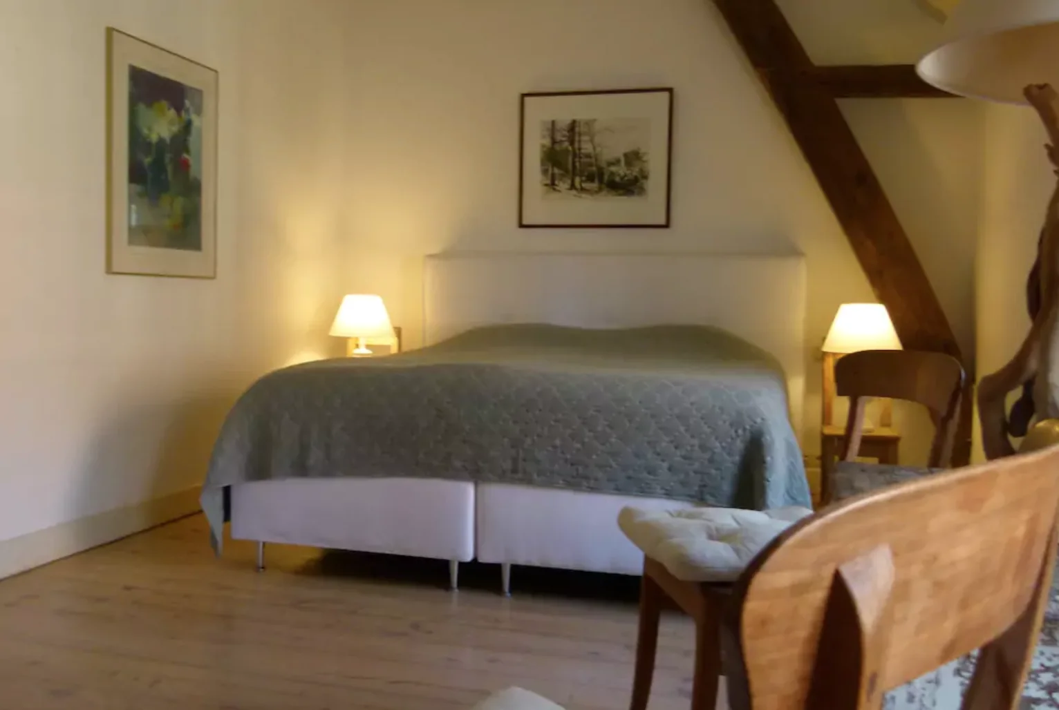Privates Psilocybin-Retreat: 4 Tage, 2 Psilocybin-Sitzungen