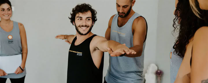 Level 1 200hr Yoga Lehrer Ausbildung – Bali 100hr Hatha Flow und Yoga Nidra Lehrer Ausbildung