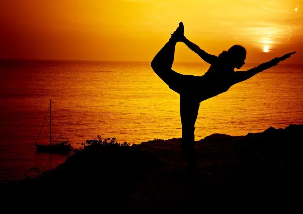 Herbstabschluss - Teilzeit-Yoga-Lehrerausbildung</span> — Momosyoga | HotYogaMalta