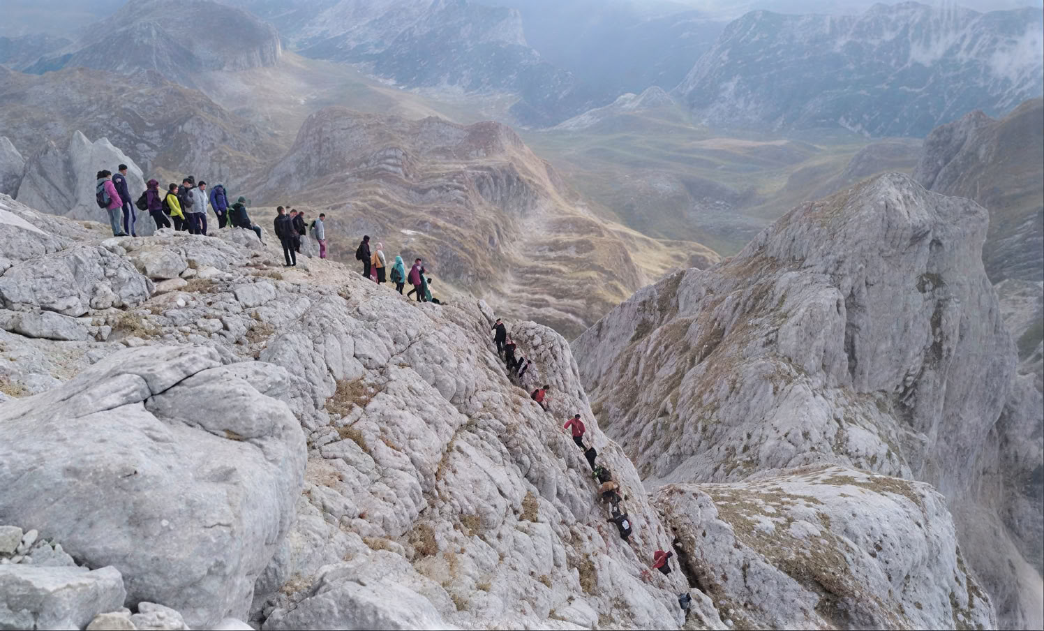 Hum Orahovski und Grlo Sokolovo Wanderung