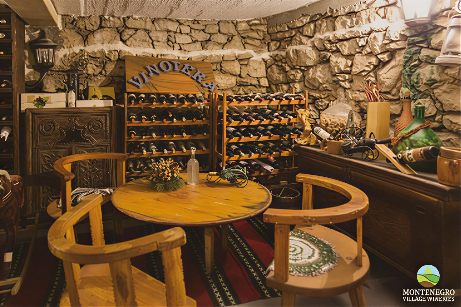 Traditionelle und moderne gemischte Weintour