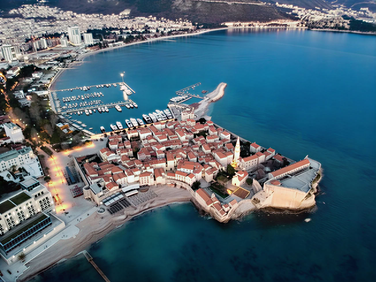 Radtour in den Bergen Montenegros