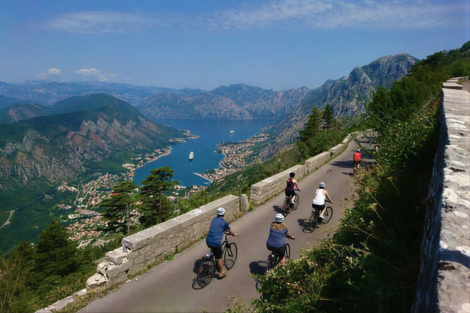 Wandern durch die „wilde Schönheit“ der Berge Montenegros