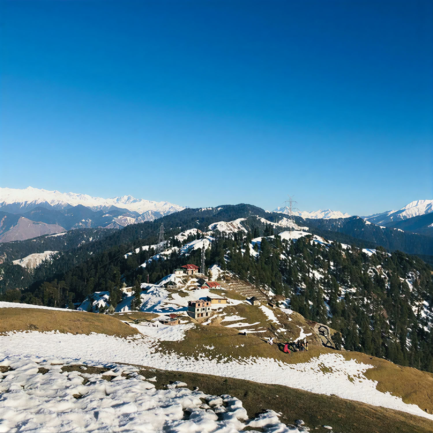 Pine Hills zu River Kingdoms: Dalhousie, Khajjiar & Chamba Heritage Trail