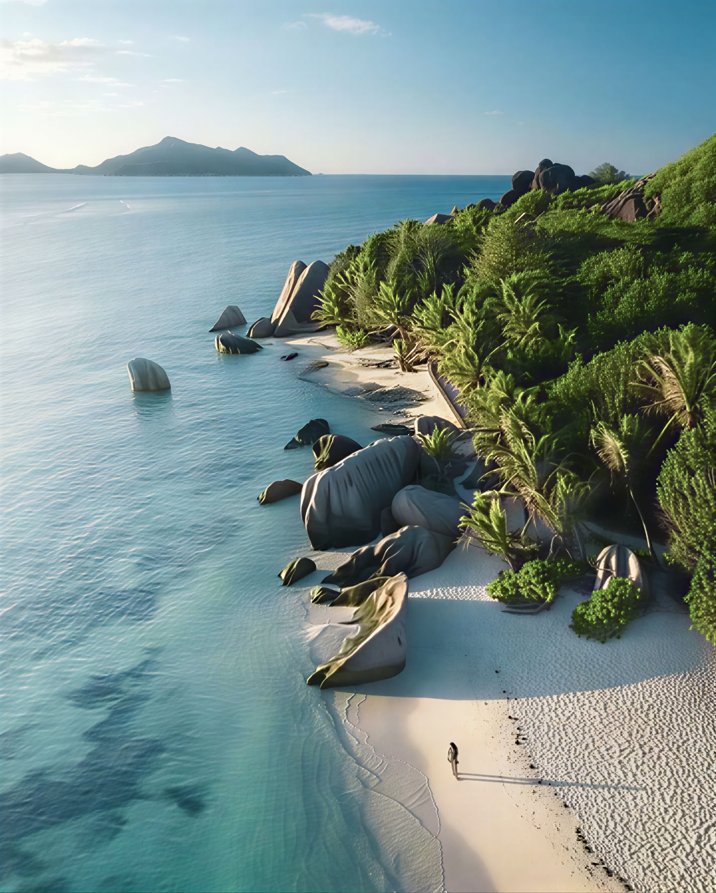 Pristine Paradise Nature Retreat, La Digue, Die Seychellen, Mai 2027 — Lotus Love Yoga
