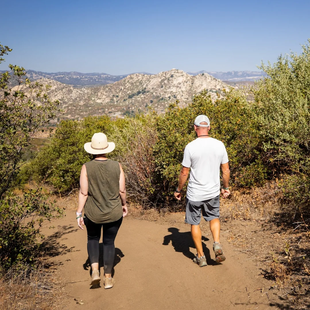 October Oaks Retreat: Frauenwochenende