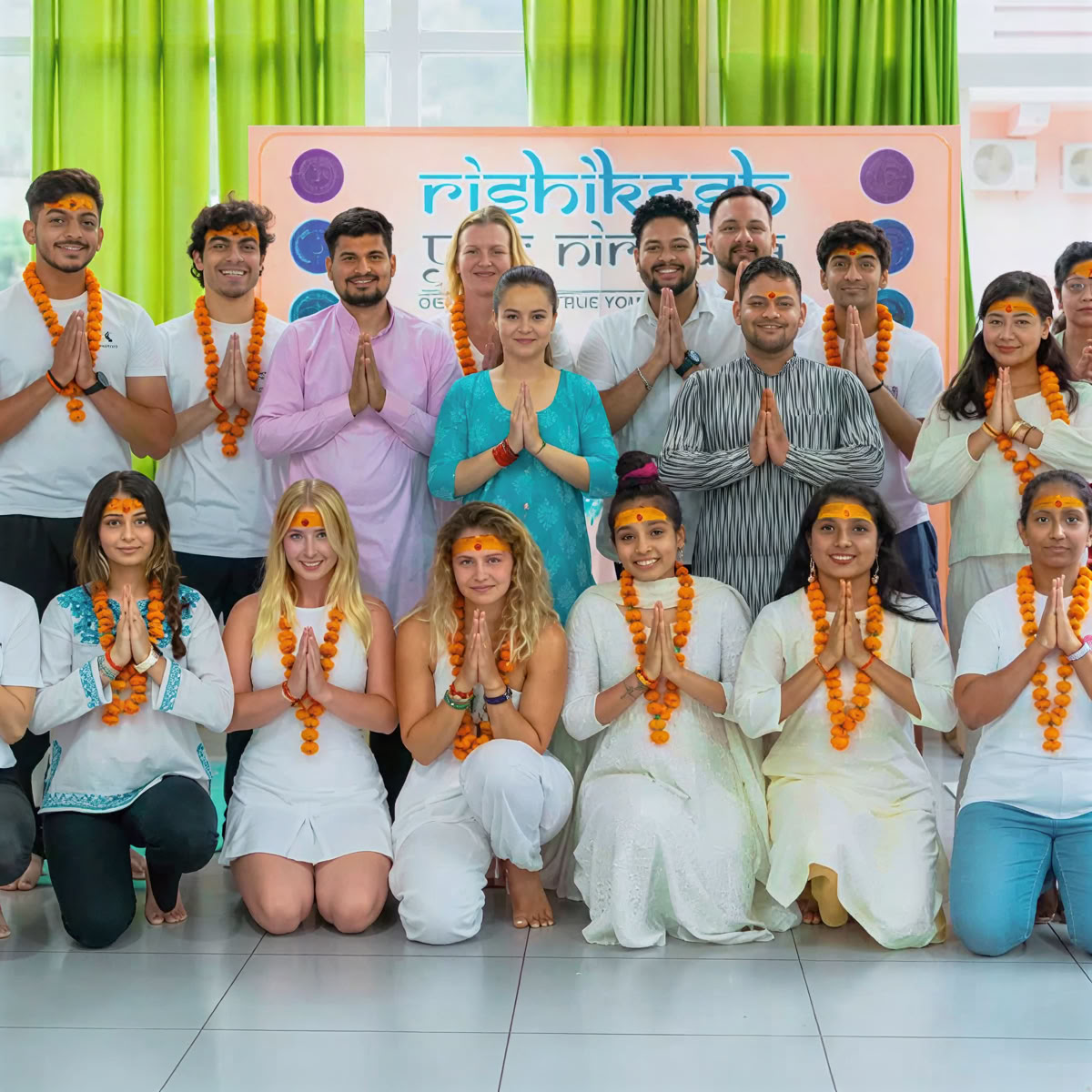 300-Stunden Yoga-Lehrer-Ausbildung Rishikesh – 01 Jan – 27 Jan 2027