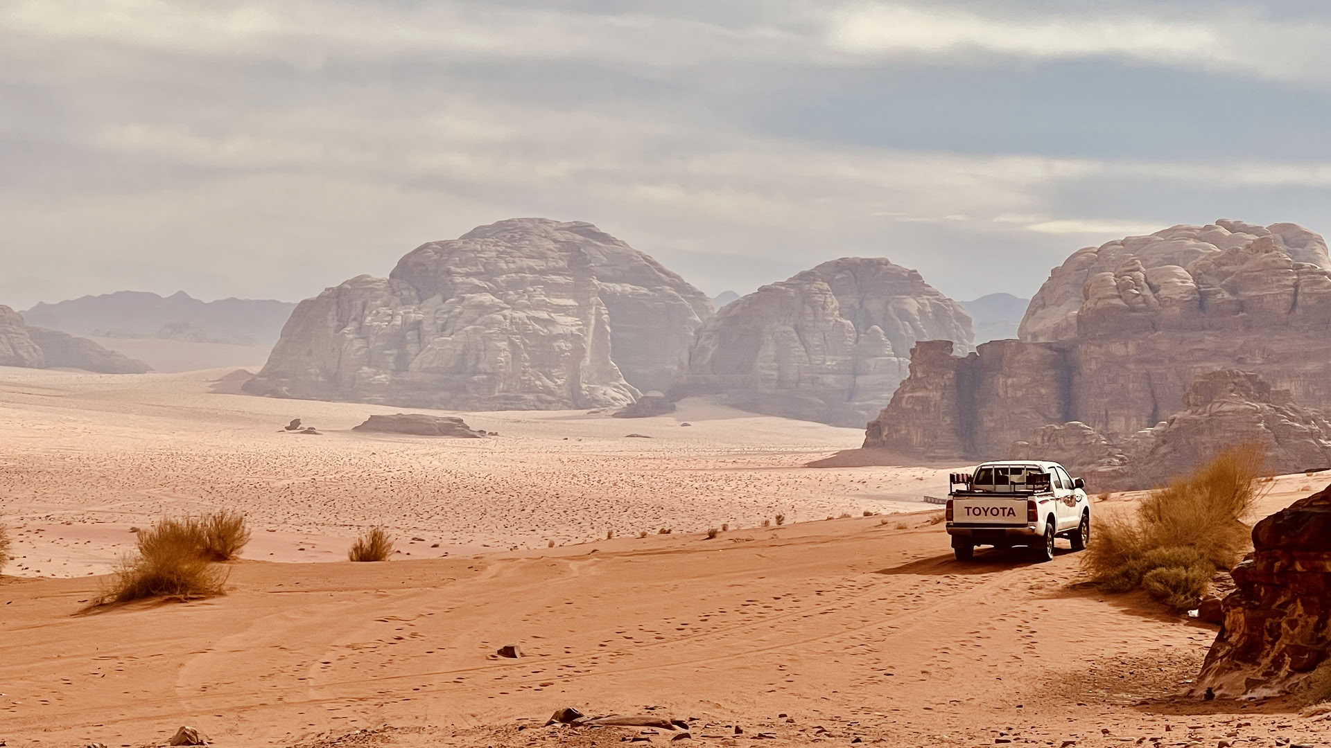Desert Vibes Retreat