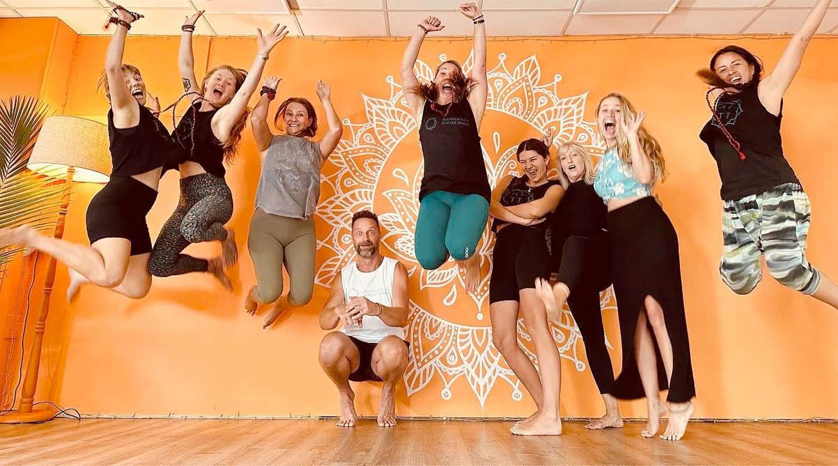 Yoga-Lehrerausbildung Okt. 23 – Feb. 24