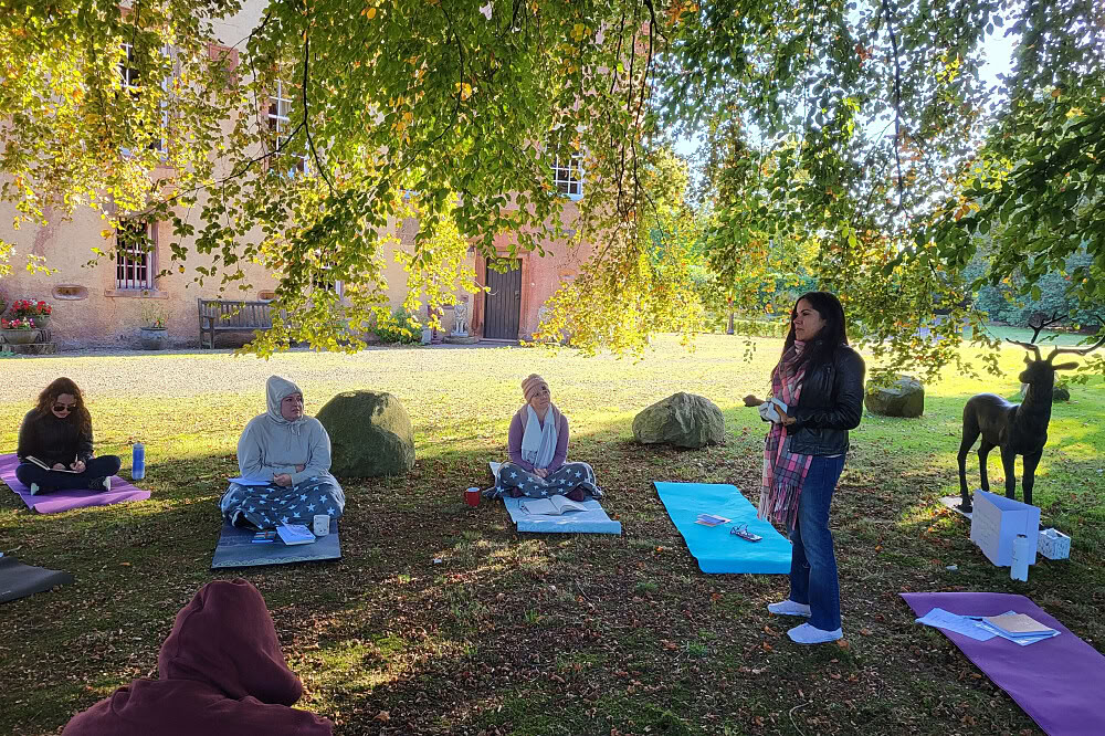 Scottisches Schloss Frauen-Kreatives-Schreib- & Yoga-Retreat