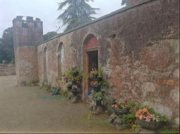 Scottisches Schloss Frauen-Kreatives-Schreib- & Yoga-Retreat