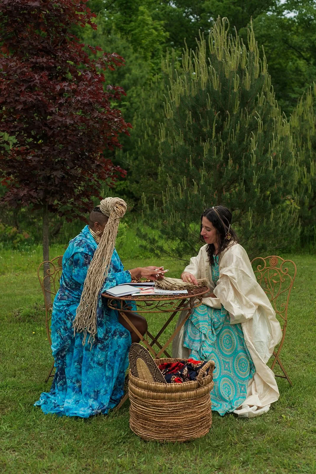 Sistertalk Retreats - SPÄTSOMMER-GLANZ: Mineral-/Natur-Element-Retreat — Wild Nature Retreats