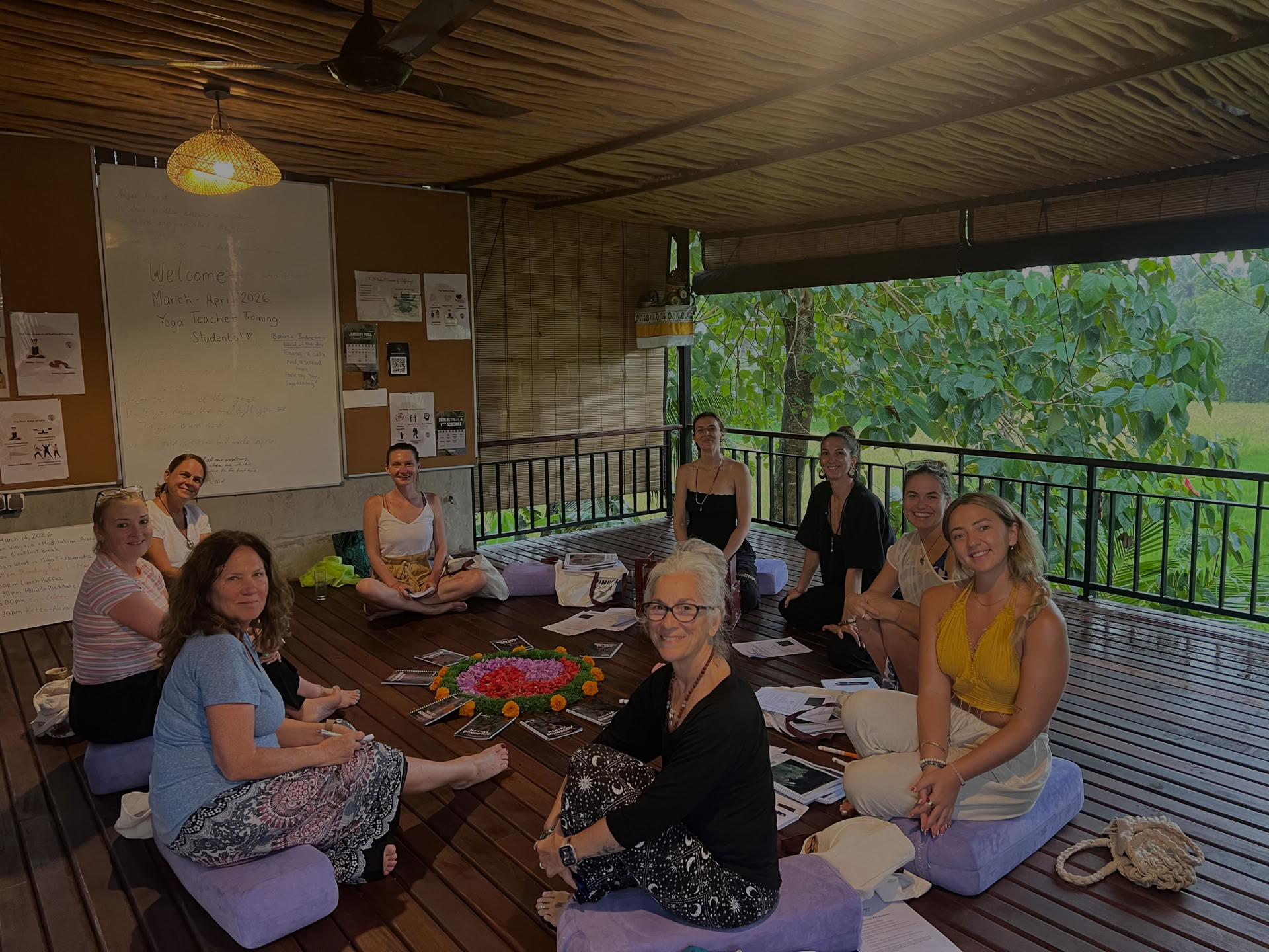 10-tägiges Yoga-Sutras- + Yin-Training