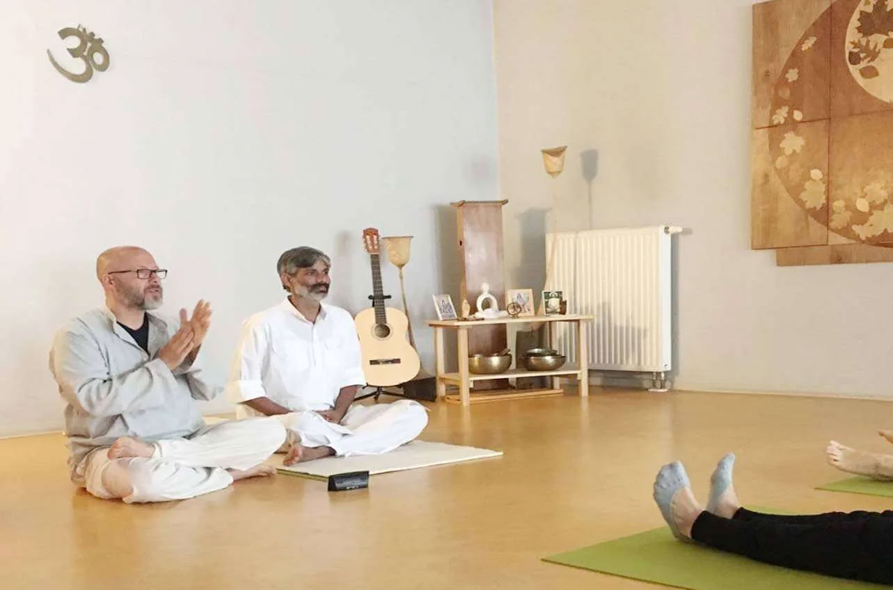 300 Stunden Bhakti Yoga Lehrerausbildungskurs in Rishikesh, Indien