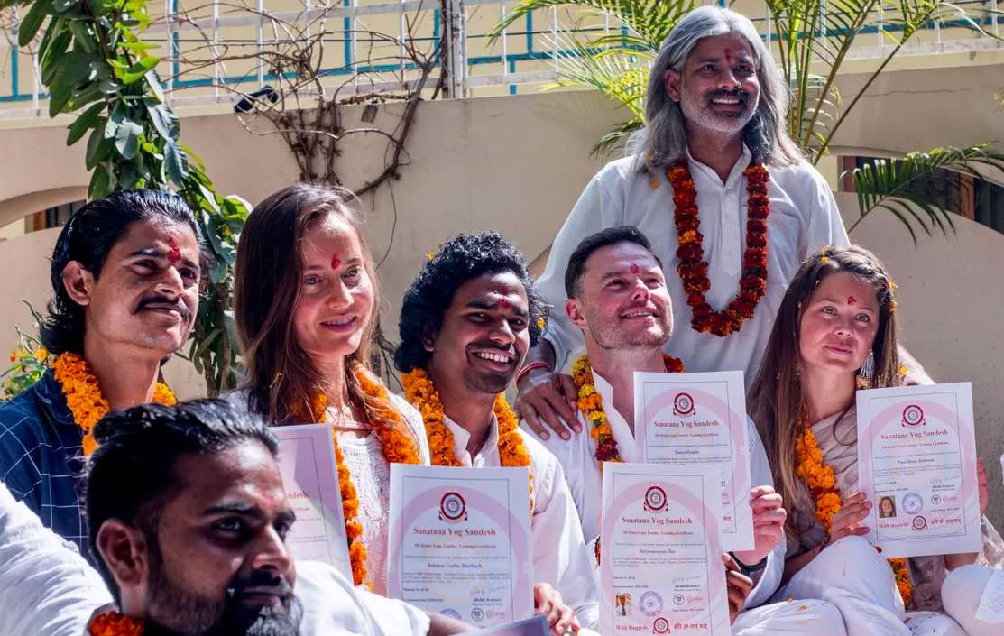 300 Stunden Bhakti Yoga Lehrerausbildungskurs in Rishikesh, Indien