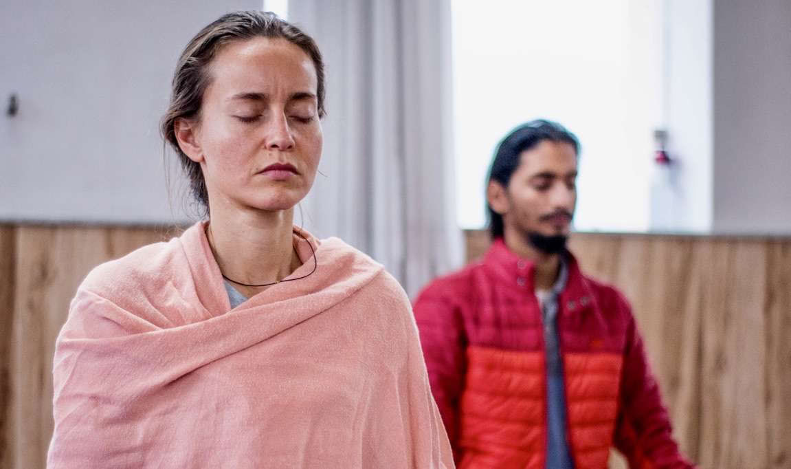 300 Stunden Hatha-Yoga-Lehrertraining in Rishikesh, Indien – 01. Sep. – 19. Okt.