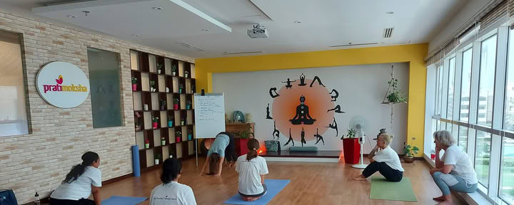 RYT 500 Pratimoksha Lehrerausbildungskurs