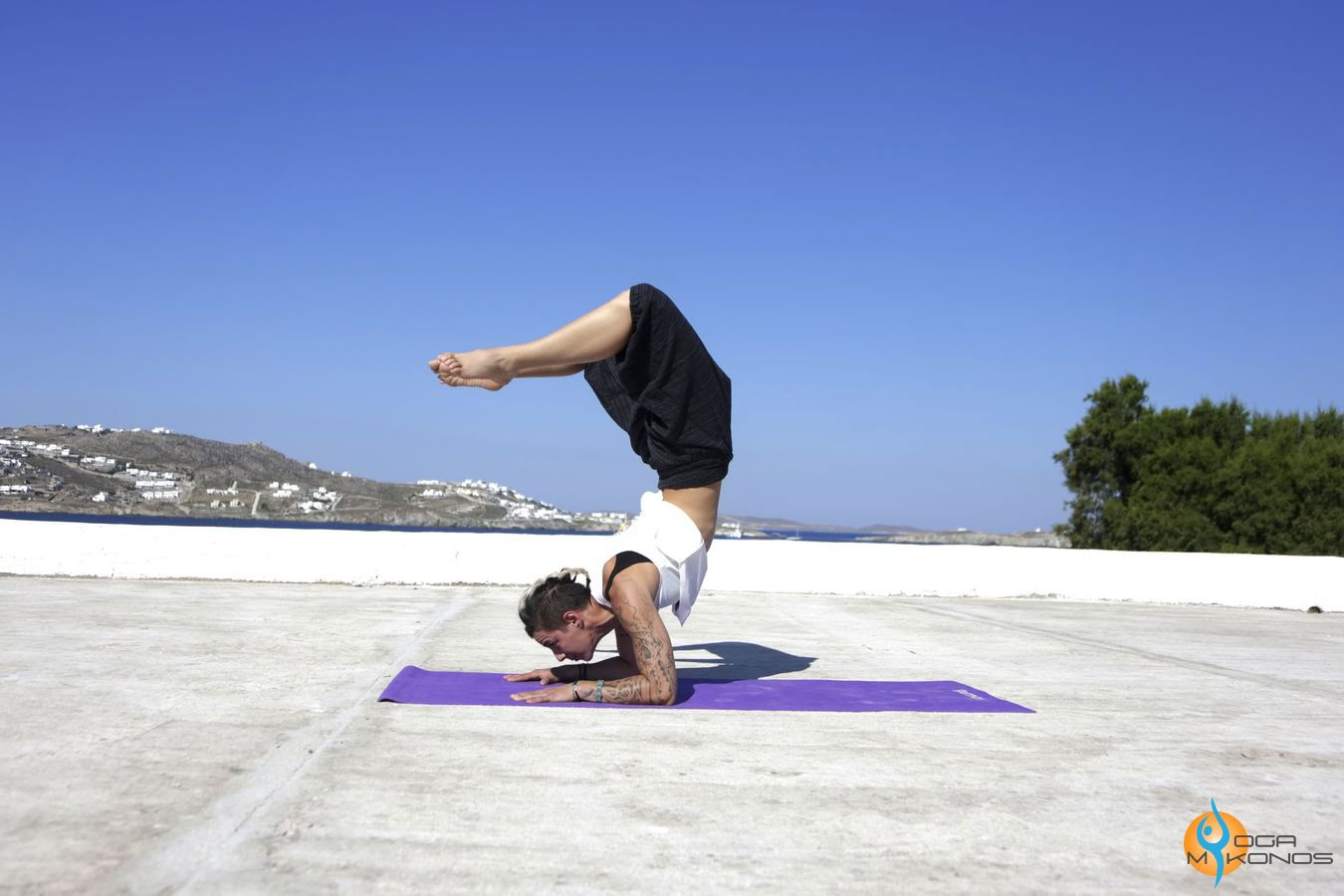 Sonnenuntergangs-Yoga