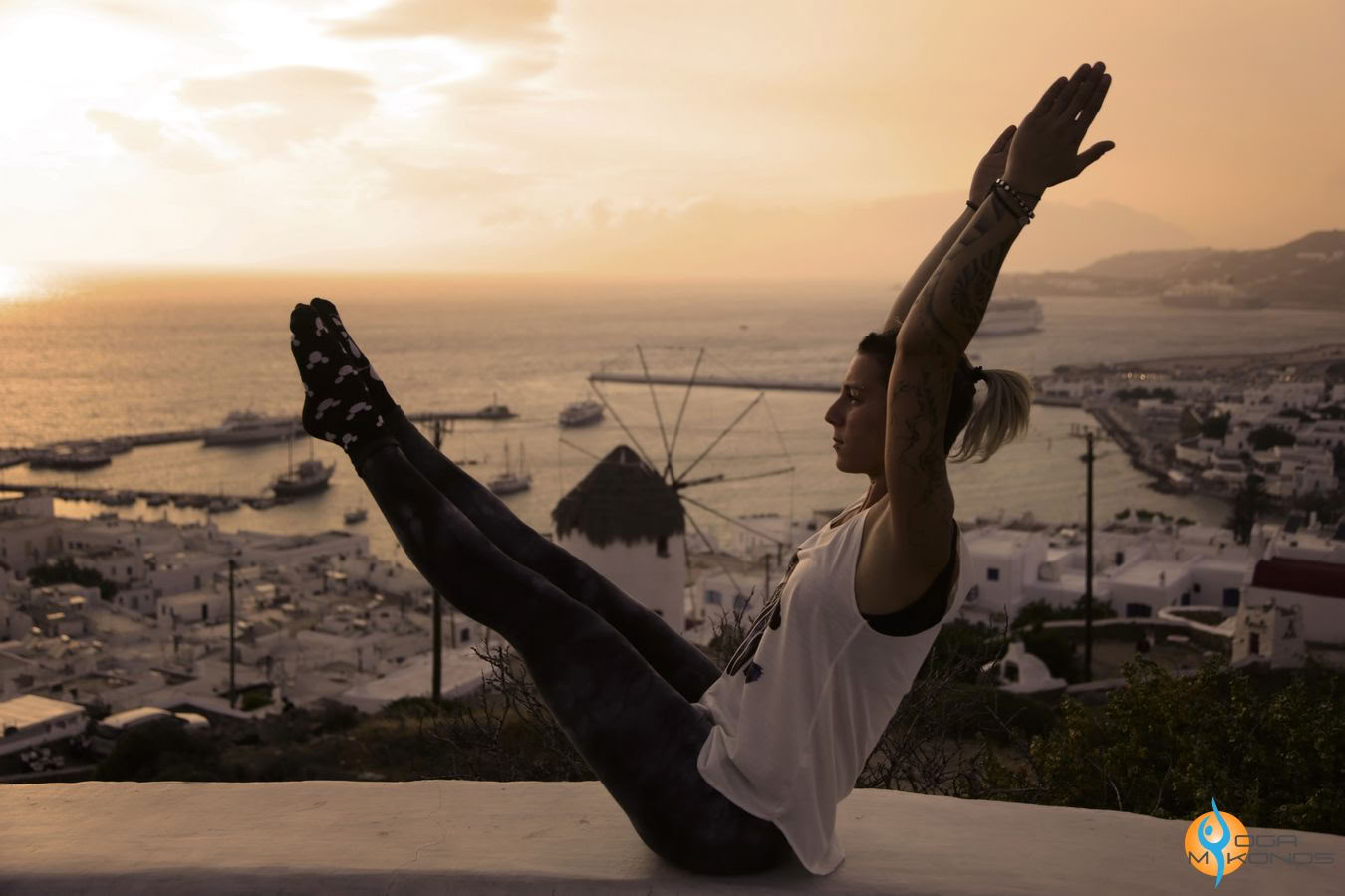 Sonnenuntergangs-Yoga