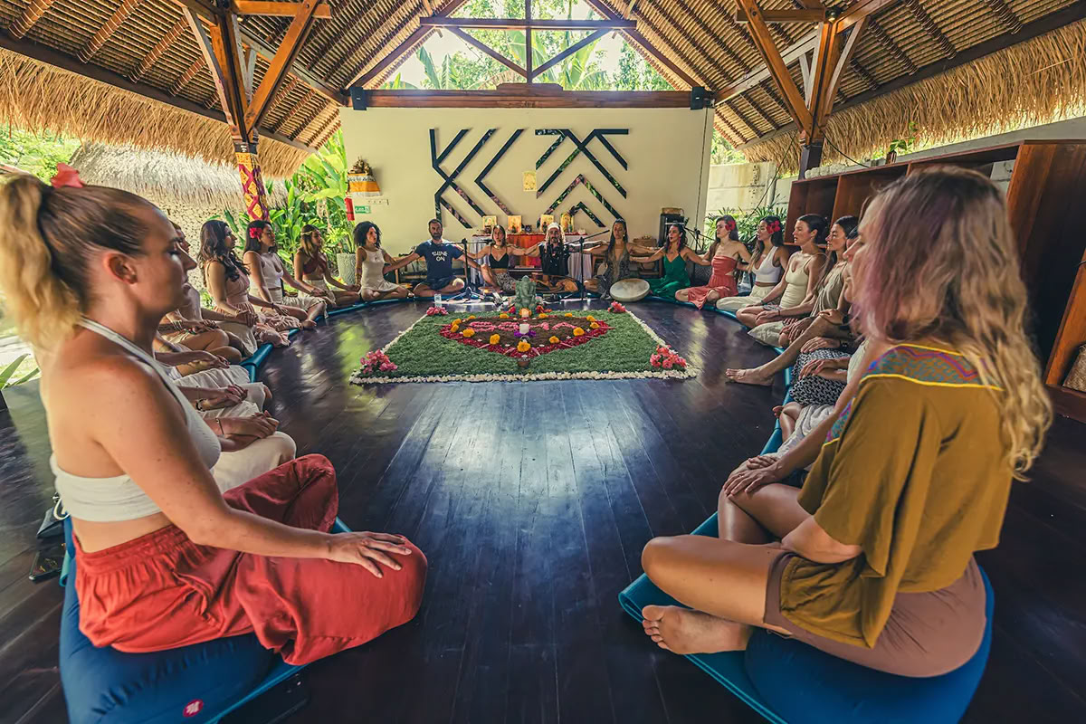 50HR Yoga-Lehrer-Ausbildung