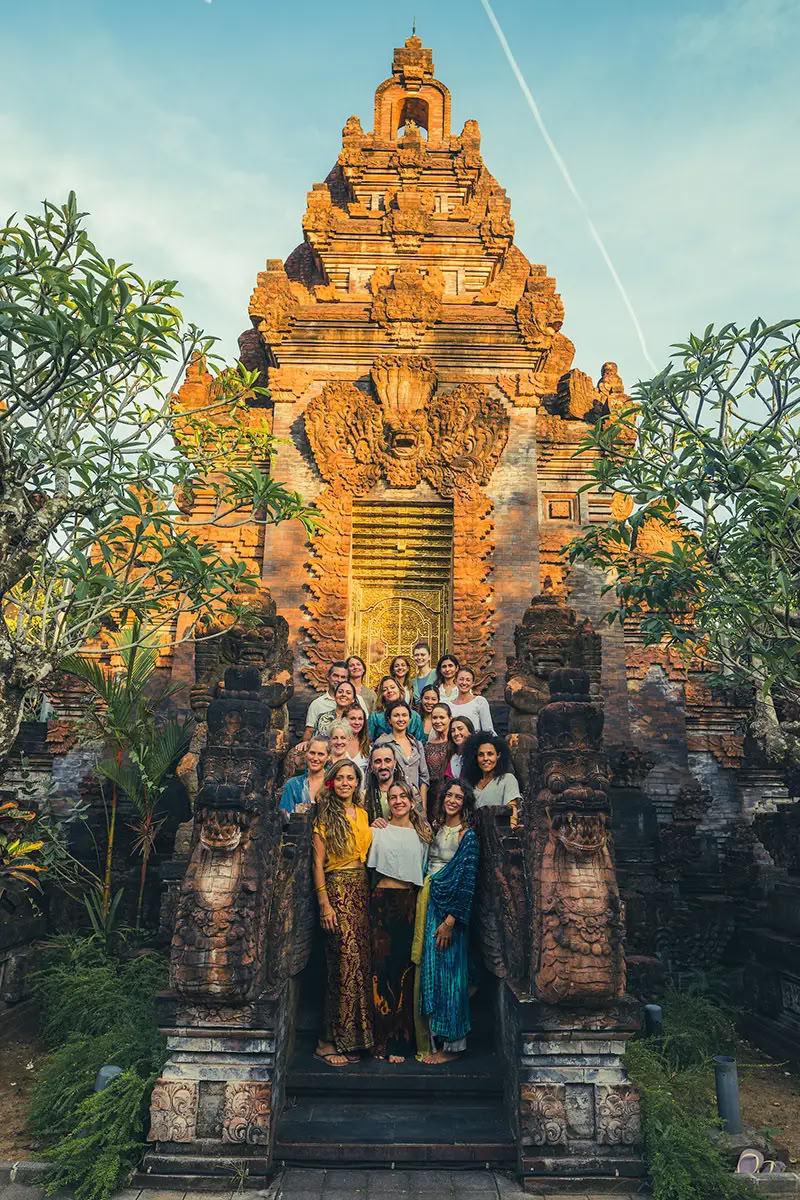 Vaidika Dharma: 100-Stunden SPIRIT Yoga Teacher Training