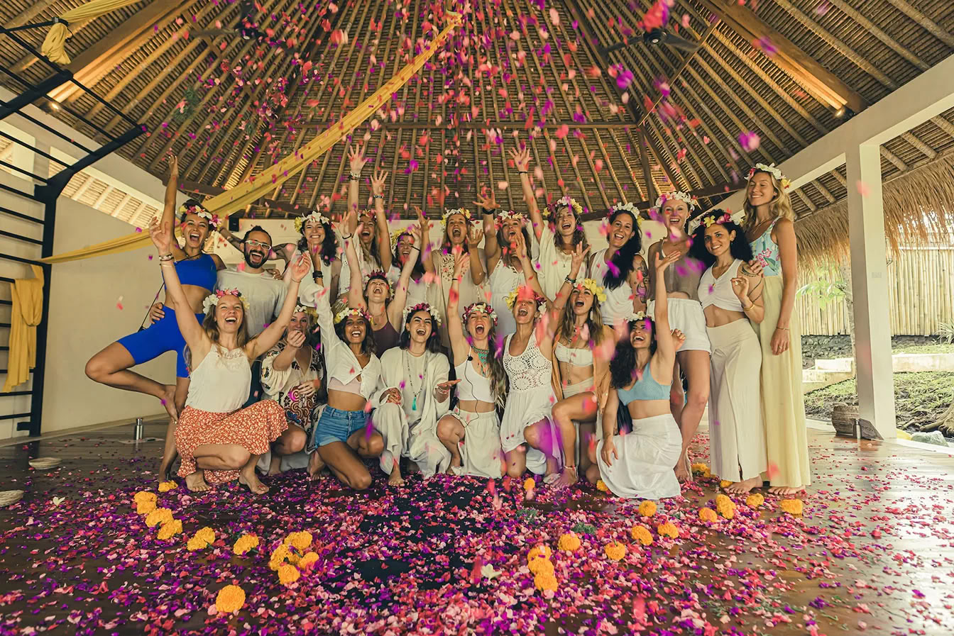 Vaidika Dharma: 100-Stunden SPIRIT Yoga Teacher Training