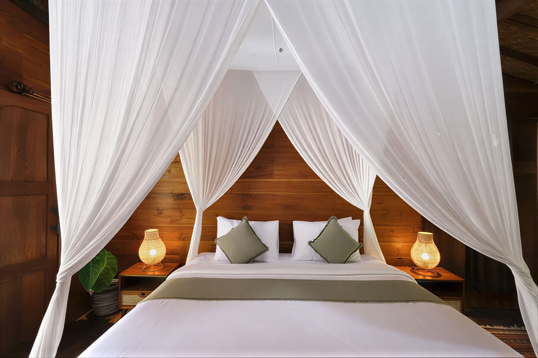 Lucidflow 100h von 300h YTT - Yoga Teacher Training Bali