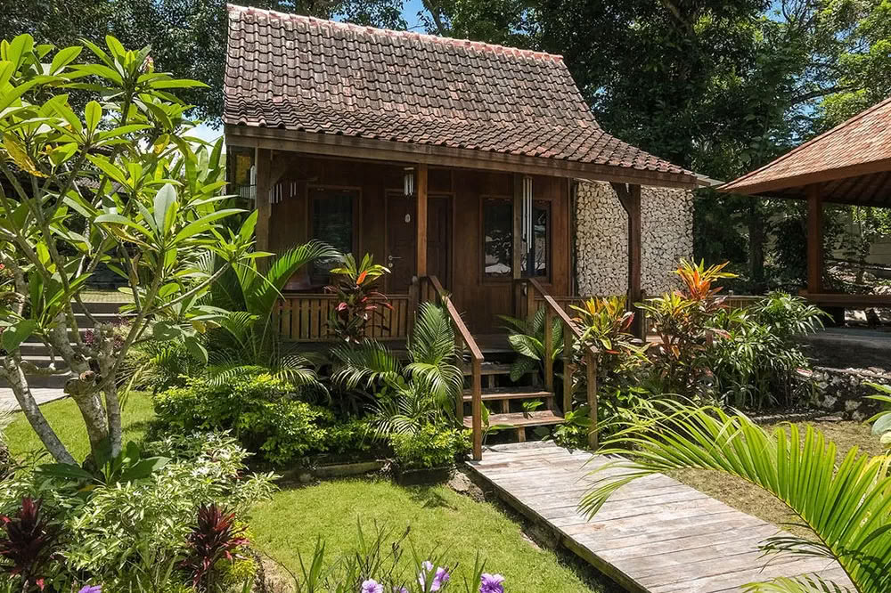 Lucidflow 100h von 300h YTT - Yoga Teacher Training Bali