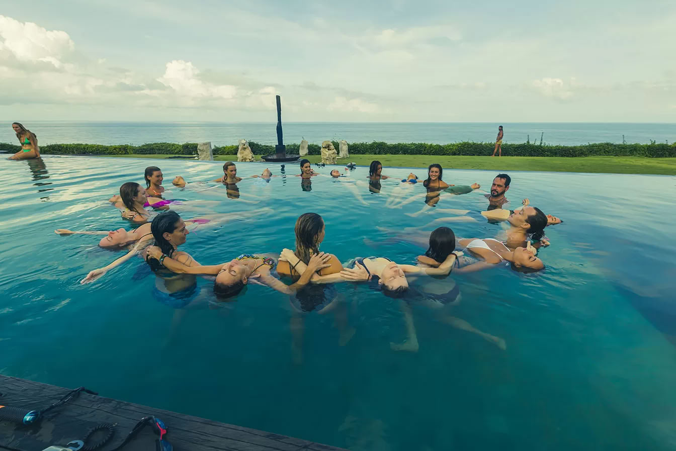 Lucidflow 100h von 300h YTT - Yoga Teacher Training Bali
