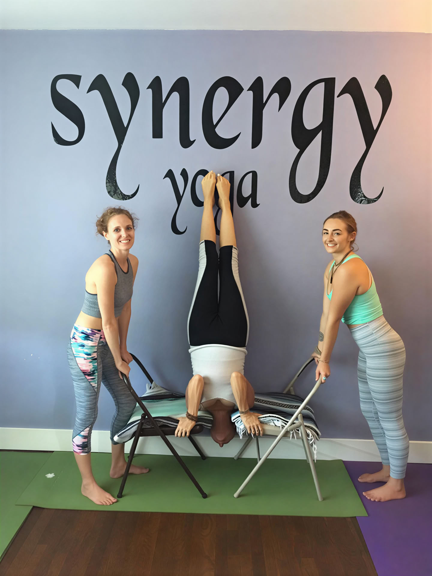 Stuhl-Yoga-Workshop