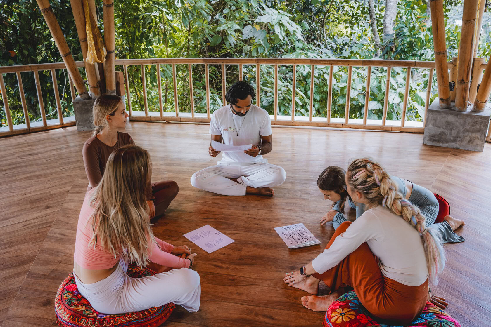 200 Std. Yoga-Lehrerausbildung in Bali, Amertham