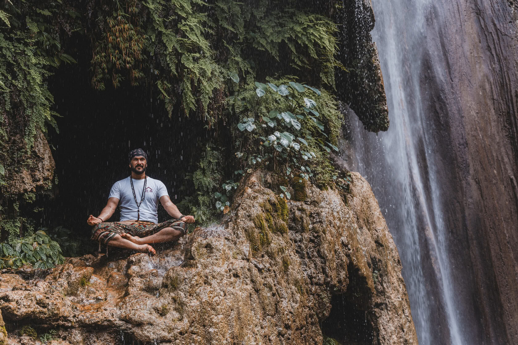 200-Stunden-YTT in Rishikesh – 27. Jan. – 18. Feb. 2027