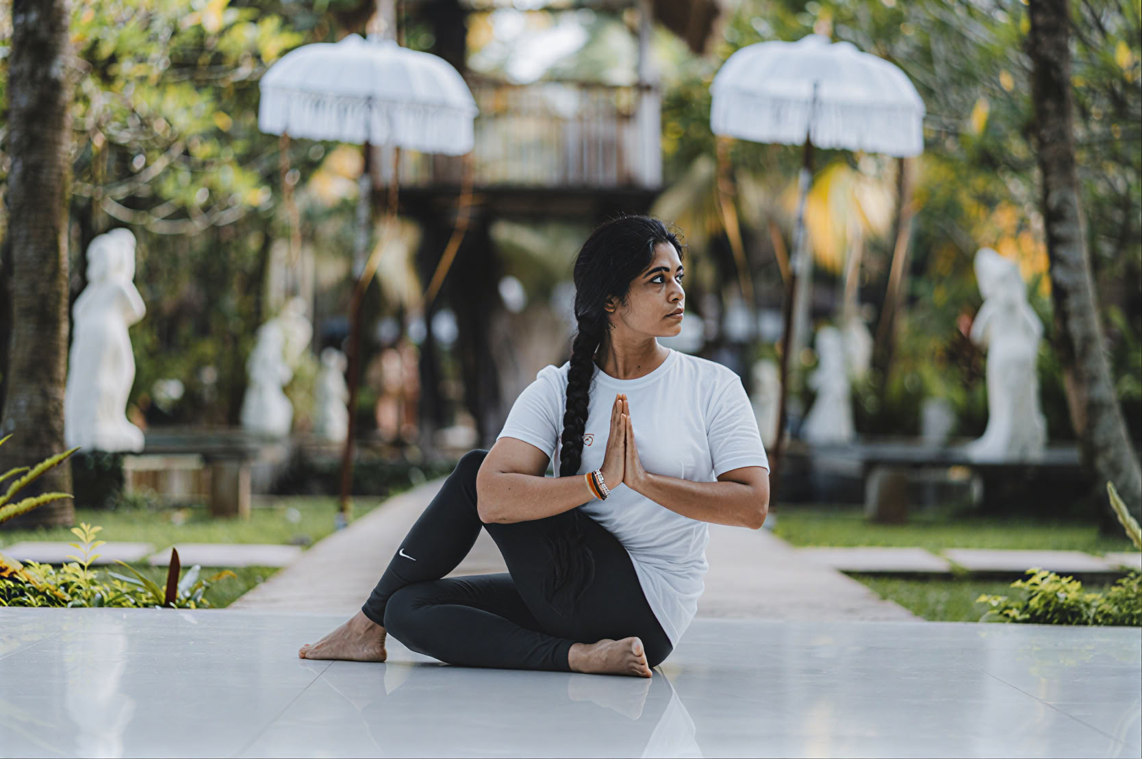 200-Stunden-Yoga-Lehrer-Ausbildung