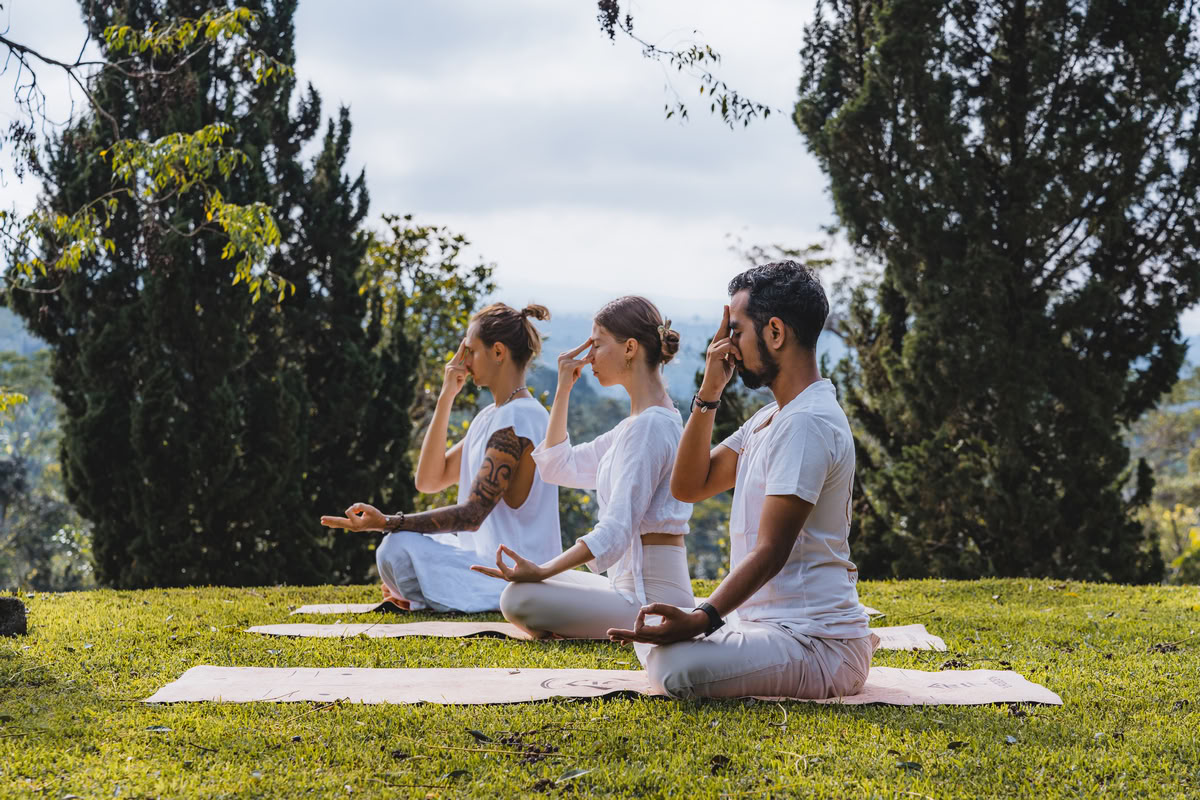 300-Stunden Yoga Teacher Training – 26. Okt. – 21. Nov. 2026