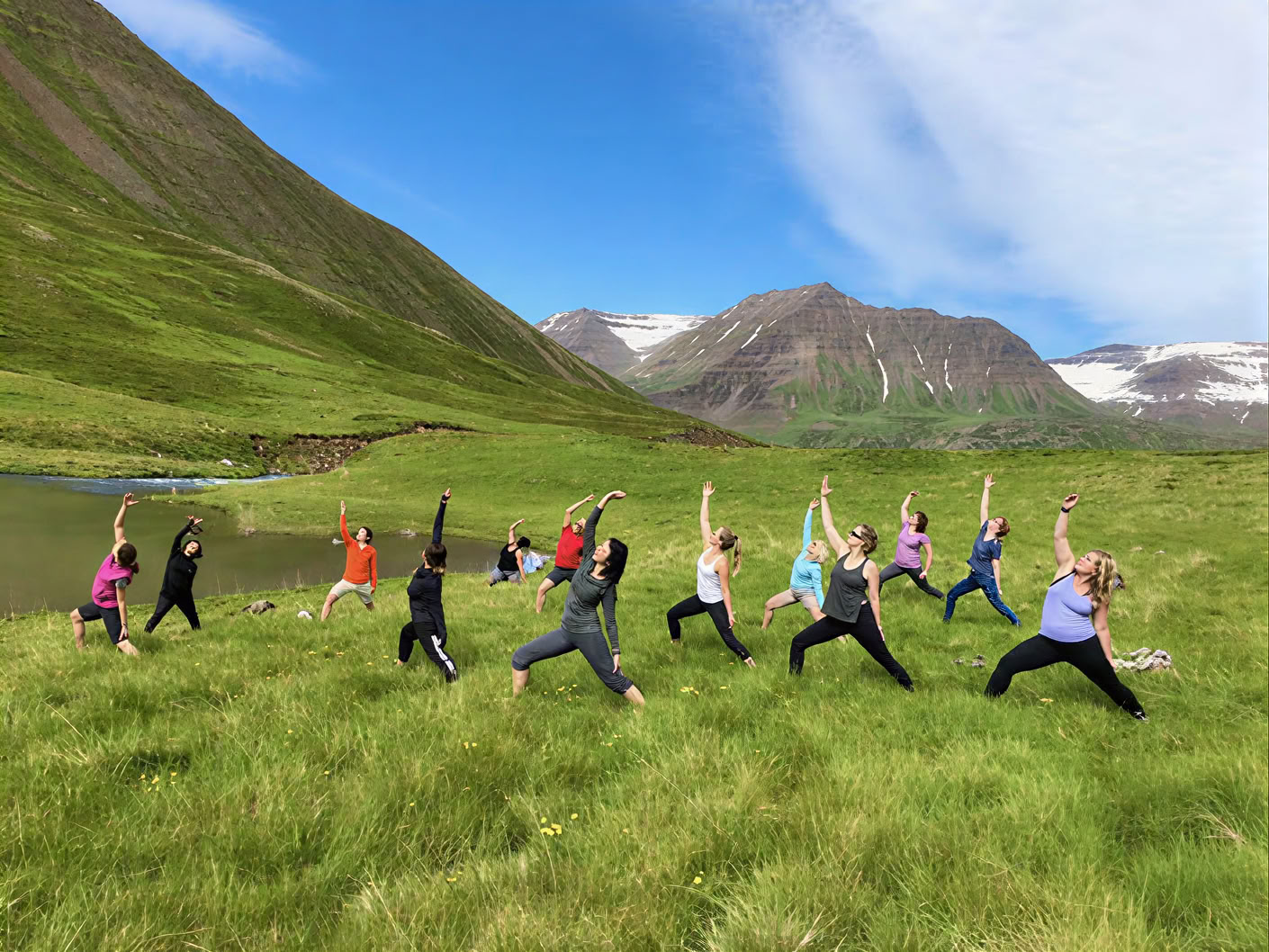 Yoga- & Wander-Retreat Mitternachtssonne in Island – Termine 2026