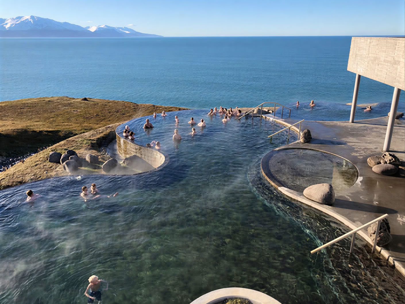 Yoga- & Wander-Retreat Mitternachtssonne in Island – Termine 2026