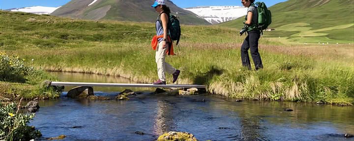 Yoga- & Wander-Retreat Mitternachtssonne in Island – Termine 2026